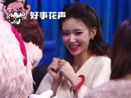 这个程潇也太大方了吧,居然送的是个金饼,就问谁不会想要这个礼物啊!
#程潇 #鹤男 #刘宇