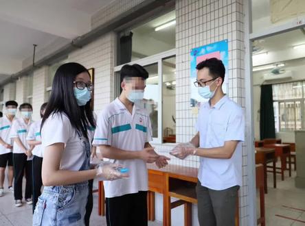 高考考场原声语音指令,高三家长一定要让孩子提前听几遍#2021高考 #高考加油