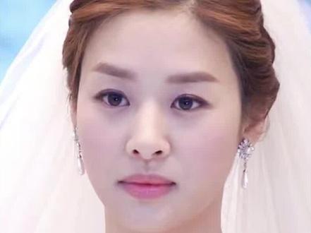 怀孕娇妻被狠毒前妻害死,没想到一年后竟霸气归来,手撕老女人#我的观影报告 #好剧推荐 #抖音小助手