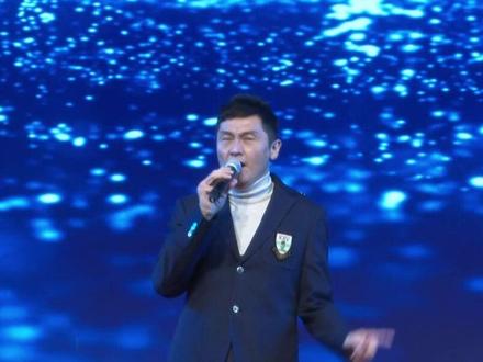 12月18日,松溪县第六届“千年松溪·百年蔗”文化旅游节暨“献礼二十大 甜蜜新生活”音乐节在郑墩镇梅口埠游客广场盛大开幕。