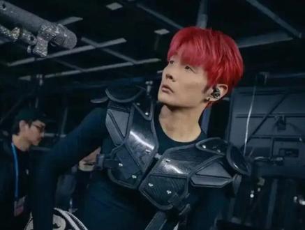 刚维权就“翻车”?李荣浩被指抄袭后回应:哪个250会抄得一样 #李荣浩回应抄袭风波 #李荣浩抄袭 #李荣浩