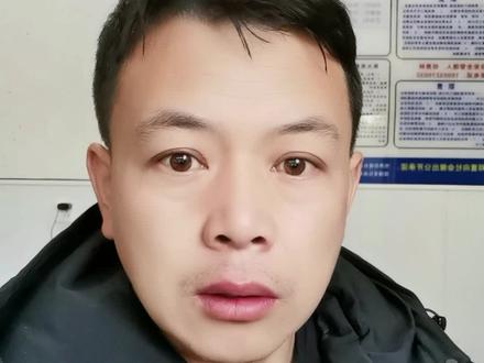 抖音自动登录,还发来验证码!#抖音官方 #新闻热点 #隐私 #内容过于真实