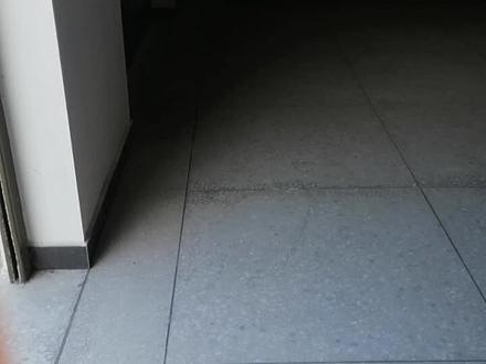 现场实拍,99岁和尚下来请到开福寺吃饭,顺便送平安符,多的收三百,最后五十也要得。我求菩萨保佑平安发财。人搞得不信,没给