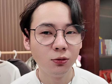 今年立春比较特殊 今日立春,立是开始,春是希望,祝我的好朋友生活春风得意,事业春意盎然,爱情春暖花开......#立春 #祝福 #二十四节气