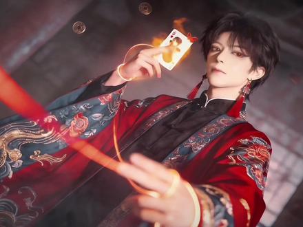 交作业时间,感谢瞳九老师的创意🙏yc:@瞳九 #花绳缠绕转场 #陈伶 #我不是戏神 #ai转场特效