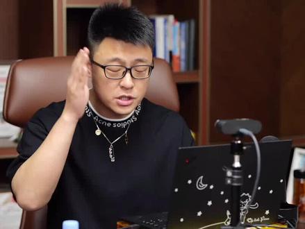 直播间找托儿?#直播 #短视频 #创业 #刘冠奇@抖音小助手