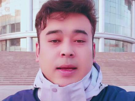 博州队挺进新疆“阿图什杯”足球邀请赛四强 将迎战克州队 好消息!博州队挺进2025年新疆“阿图什杯”足球邀请赛四强。明日(26日)下午17:00,博州队将迎战克州队 #2025年新疆“阿图什杯”足球邀请赛#新疆阿图什杯太燃了