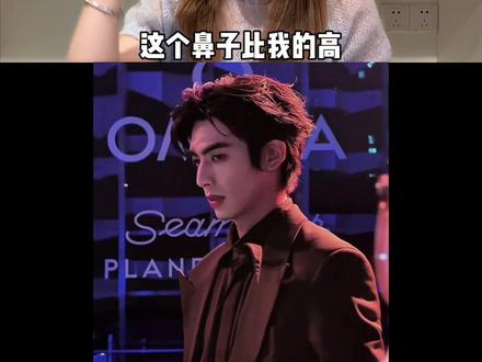 给白俄罗斯表妹看西装男神 你们觉得谁更让你心动 #张凌赫 #王安宇 #宋威龙 #王鹤棣 #抖音商城