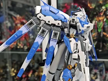 rg海牛大战开始了,长龙的也出来了,刺激。 #上热门 #模型 #rg海牛 #拼装模型 #海牛高达