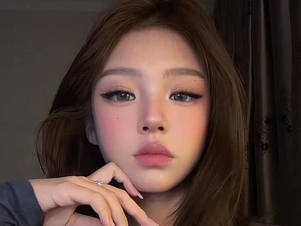 ins高赞的韩系颓废亚裔感妆教来咯~#潮妆研究所 #妆容教程 #美妆模范生 #亚裔妆容 #美妆