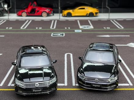 如果给你20万,你会选帕萨特还是选迈腾?#汇耀玩具 #大众车模型 #帕萨特模型 #迈腾模型 #合金车模 #仿真车模型