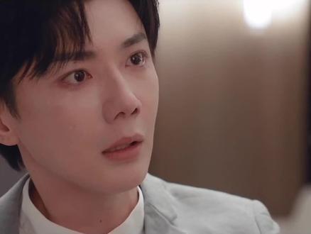 #52名场面
这集游主任都很难受,就像游主任说的,“馈赠是你,惩罚也是你”极限拉扯,拉的不是你的心,是我们这些人的心#名场面系列 #吾滴岸52