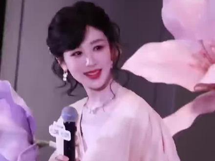 我的妈呀.被传绯闻22年,杨紫张一山终于回应,双方父母早已碰