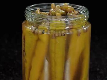 腌辣椒 喜欢吃辣椒的这个腌辣椒你可要学会,可以用来炒肉,炒鸡杂。找鸡蛋都非常好吃#美食教程 #美食