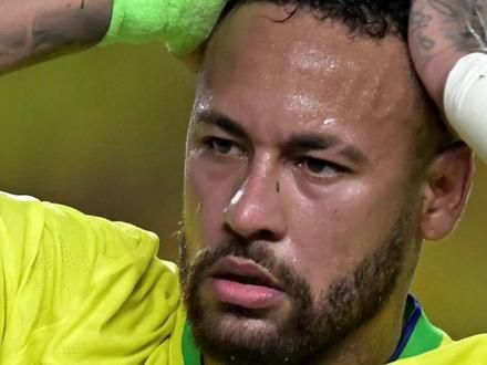 何意味?内马尔得知无缘巴西队后在社媒发csgo图片和笑哭表情 #csgo #内马尔 #世界杯 #巴西 #安切洛蒂