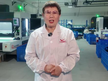 今天跟随名剑老板娘的脚步,一起来揭秘成品实验室吧! #名剑 #河北鞋厂 #源头工厂 #贴牌代加工 #外贸