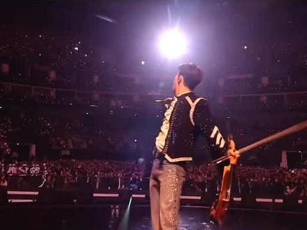 #刘宪华henry #演唱会现场live #大型演唱会 刘宪华2026东方卫视跨年《Trap》舞台炸场,实力封神!