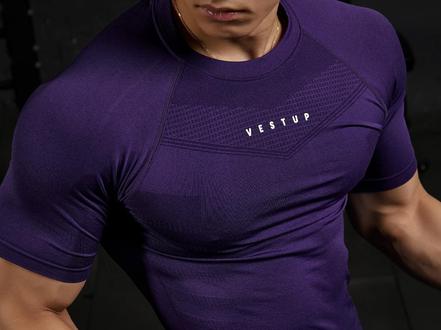 健身房被问爆的紫色战衣,谁还没有穿上!#vestup #vestup健身衣 #健身 #运动穿搭 #短袖t恤