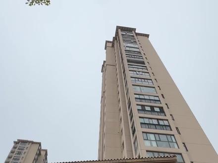 跟你们找到一家年底聚餐、聚会的川菜馆、现在还给你们推出了¥9.9抵50代金券,全场菜品通用跟套餐也可以叠加