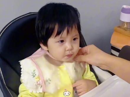 千万不要再追着宝宝喂饭了!这几件错误喂养方式真的会影响宝宝健康!赶紧转发给爷爷奶奶外公外婆,一定要科学育儿~#育儿经验分享 #宝宝吃饭 #自主进食 #科学育儿 #带娃@DOU+小助手