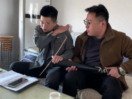 #诸城往事酒 #中式英语 从小就是英语翻译天才。