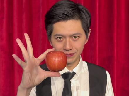 手把手教你白纸变苹果!#魔术教学 #魔术表演 #魔术 #魔术揭秘 #陆孟志