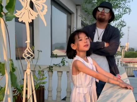 阳台是室内生活的延伸,做好阳台陪家人看日出日落#大叔的庭院 #阳台 #阳台改造 #阳台设计 #庭院花园 #庭院设计 #小院改造 #私家花园设计 #最简单的幸福就是陪伴 #院子的梦想 #露台花园