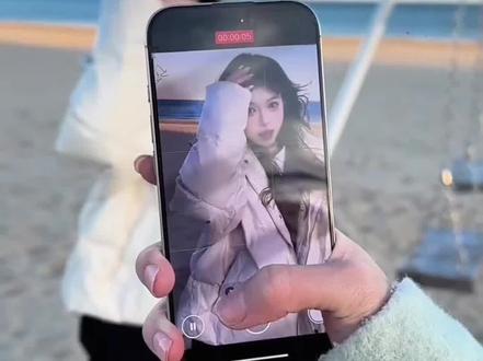 旅行变焦转场视频不止iPhone,安卓也可以#vivox300系列 #变焦转场#iPhone#旅行转场#手机使用技巧 原视频作者@三三不得九 #变焦转场