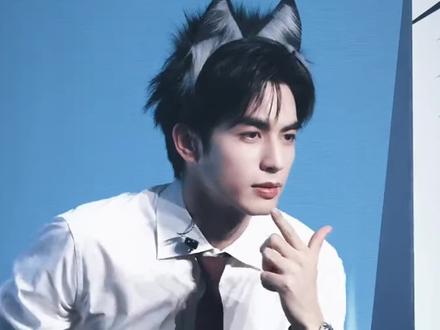 宋威龙见面会吃太好啦🙌🏻爱上他人之常情!
#宋威龙 #宋威龙十周年见面会 #宋威龙见面会 #追星 #双向奔赴