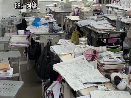 高考录取大型抓马现场:人人保守内卷,结局全是意料之外 #录取通知书 #大学 #娱乐评论大赏 #志愿填报