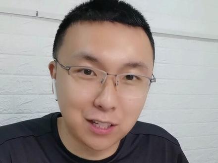 #心理咨询师 #中科院心理研究所 终于拿到了一批中科院的心理咨询师证书,很为这些同学们开心。中科院心理咨询师证书什么样?有什么特点?一腾老师一些客观建议 视频编号180