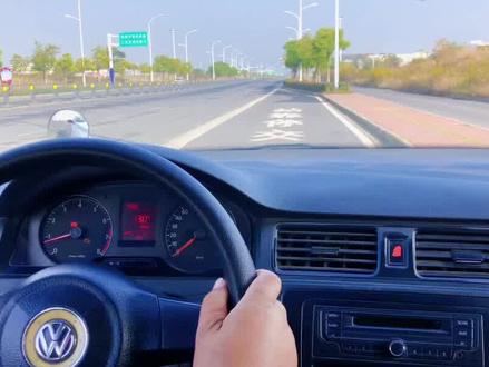 🈴️肥肥东科目三考试(6号线)真实路况教学视频在线观看,考试时请切勿急躁,调整心态,注意考试细节和规则.由于自驾自述,🈶️些细节讲解不到位的敬请谅解!具体还应该听你教练分解!拍这个视频希望能给正在准备驾考的考生们一点帮助,最后㊗️广大考生逢考必过!💪