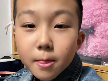 #创作者中心 #创作灵感 今天角色扮演绘画小老师~#用抖音记录人生 #日积月累 #热门