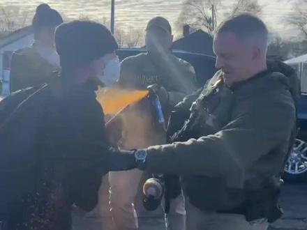 “北美懦夫”实至名归了 #国际局势#大国博弈#军事科普#军事科技#美国