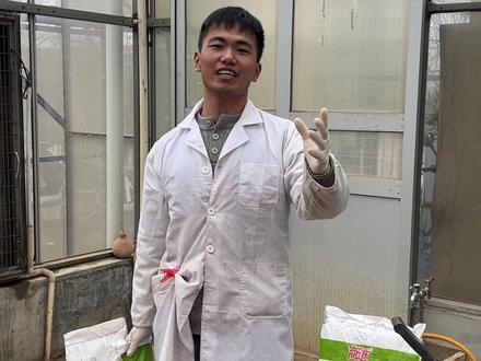 考研出分了已经,报考农学研究生的学弟学妹能过试线的,可以过来帮忙干活了。
#考研成绩 #考研出分 #考研上岸 #农学研究生 #农学