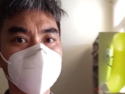 老乡电脑办公软件周六不知道点到哪里了出故障了,word工具栏上福昕pdf消失了,约我今天帮他修复好,重新安装一次软件就在工具栏上出来了。是老乡,而且她收入不稳定,就免收她的钱。#修复电脑软件故障#迪拜生存记