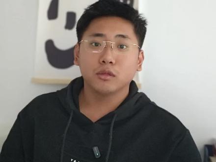 高考数学不会别慌!老师亲传蒙题技巧,正确率70%+,不会做也能抢分40+!翻遍近10年高考卷总结规律,选择压轴题选B/D、概率排列组合选C,看单双数、避连续相同答案,最值题选第二大/小,考场直接救命!转给高考生,26高考金榜题名!
#高考蒙题技巧 #高考提分 #高考备考 #2026高考#抖音精选高考应援联盟