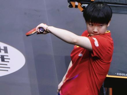 孙颖莎退赛后!香港年终总决赛赛场瞬间安静#孙颖莎 #国乒 #正能量 #孙颖莎加油 #了不起的女孩