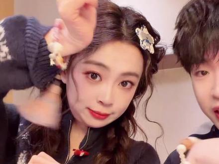 请问王广有一秒在秩序內吗…就这样疯狂拉手吗🥺
囡囡最后还在关心狗,你们王王队对我太好了点
#王男 #王广 #王男王广 #王王队 #cp