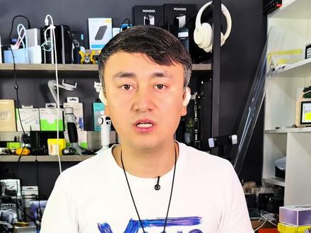 #蓝牙耳机 变形金刚蓝牙耳机