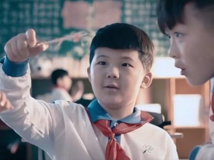 一天复盘一家上市公司:中化国际 今天市场上最靓的仔!芳纶+大首笔收购 直接三连板了!还能走多高?#妖股回顾 #财经辣评 #股票分析 #中化国际 #复盘分析