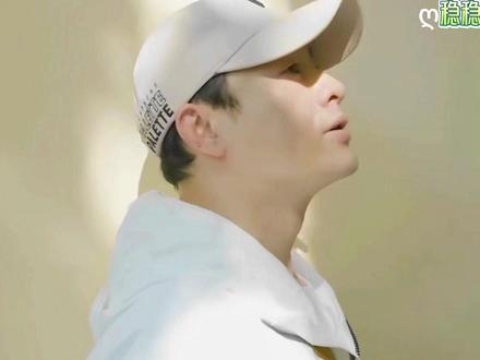 小熊老师对什么都充满了好奇心,所以绰号叫“鬼仔”啊!😂#我要上热门 #张颂文 #实力派演员 #治愈系笑容 #热爱工作热爱生活