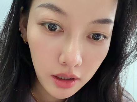 简单聊聊恒生科技ETF 字节跳动没上市,也不缺钱,可你又想入股它怎么办?可以通过买入看空恒科的ETF哈哈哈哈哈哈(我瞎说的)🤣#恒生科技指数 #恒生科技etf #A股