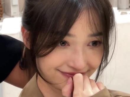 #大连发型设计 #显脸小显脸小 #大连烫发 #修颜刘海 #洋气减龄 自己动手的减龄修容侧颜刘海@抖音小助手