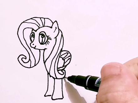 和妹妹比赛画小马宝莉柔柔,迷你世界柔柔公主,简笔画小马宝莉 #小马宝莉 #简笔画 #手绘 #二次元 #动画推荐 #游戏推荐 #游戏人物简笔画 #创作灵感 #创意简笔画