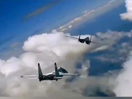 #外网评论#军事爱好者#航母舰队#F15#歼15