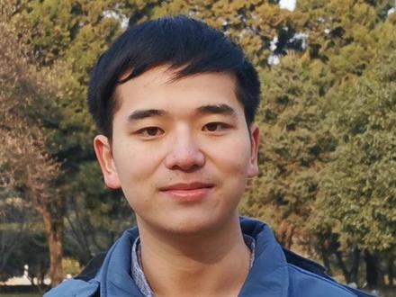 高薪大厂offer?华为秋招【西安交通大学】今天这期视频我们带给大家的是计算机系同学的就业经验分享。我们邀请到的嘉宾今年签约到了华为公司并且拿到了50w的ssp offer,在计算机学院一骑绝尘。下面让我们去采访一下他,了解一下秋招的行情和招聘经验。