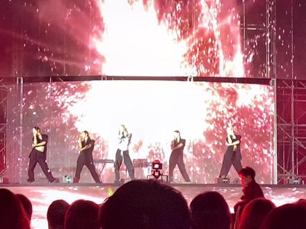 我爱大美女!!!!!40绝了呀@卓仕琳
#游良嘉年华