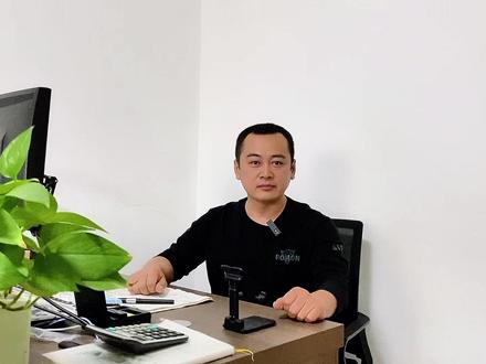 #中视频伙伴计划 #电脑知识 #干货分享 #电脑 #电脑出现故障如何处理 电脑磁盘打不开,不显示容量,打开提示格式化