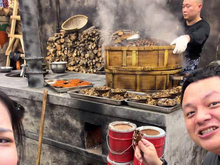 长沙好吃的柴火饭!!!!!! 好吃爆了!!!!!两个人完全吃嗨了!!!!!#长沙美食#长沙旅游#长沙小吃#长沙湘菜#上天入地我最爱吃